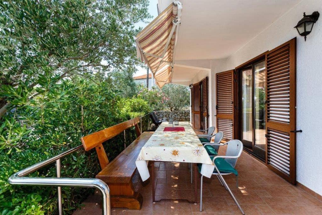 Adria-Holiday House With A Private Pool In Krk Kornić Exteriör bild